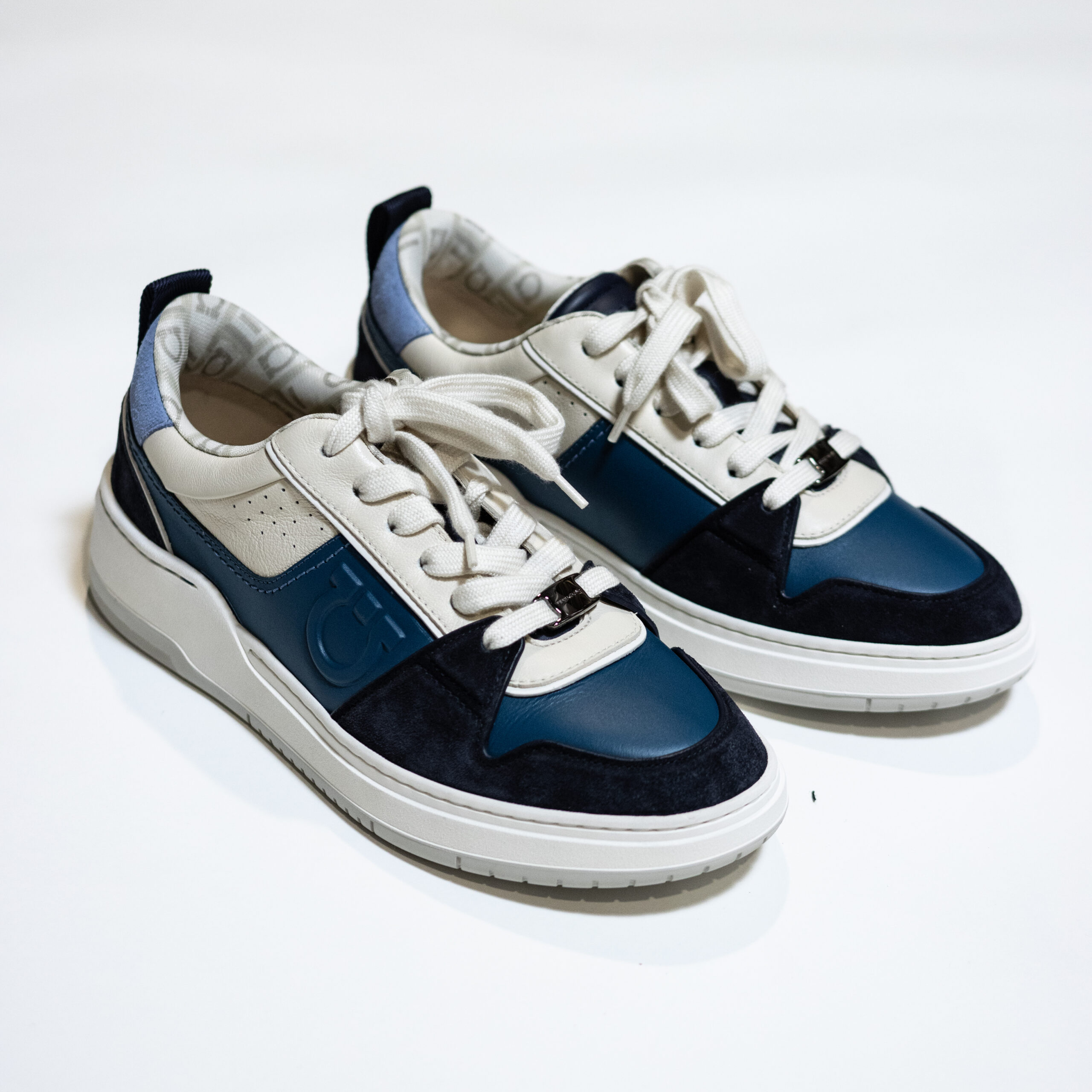 Tenis Ferragamo Gancini Blue & Cream Heritage