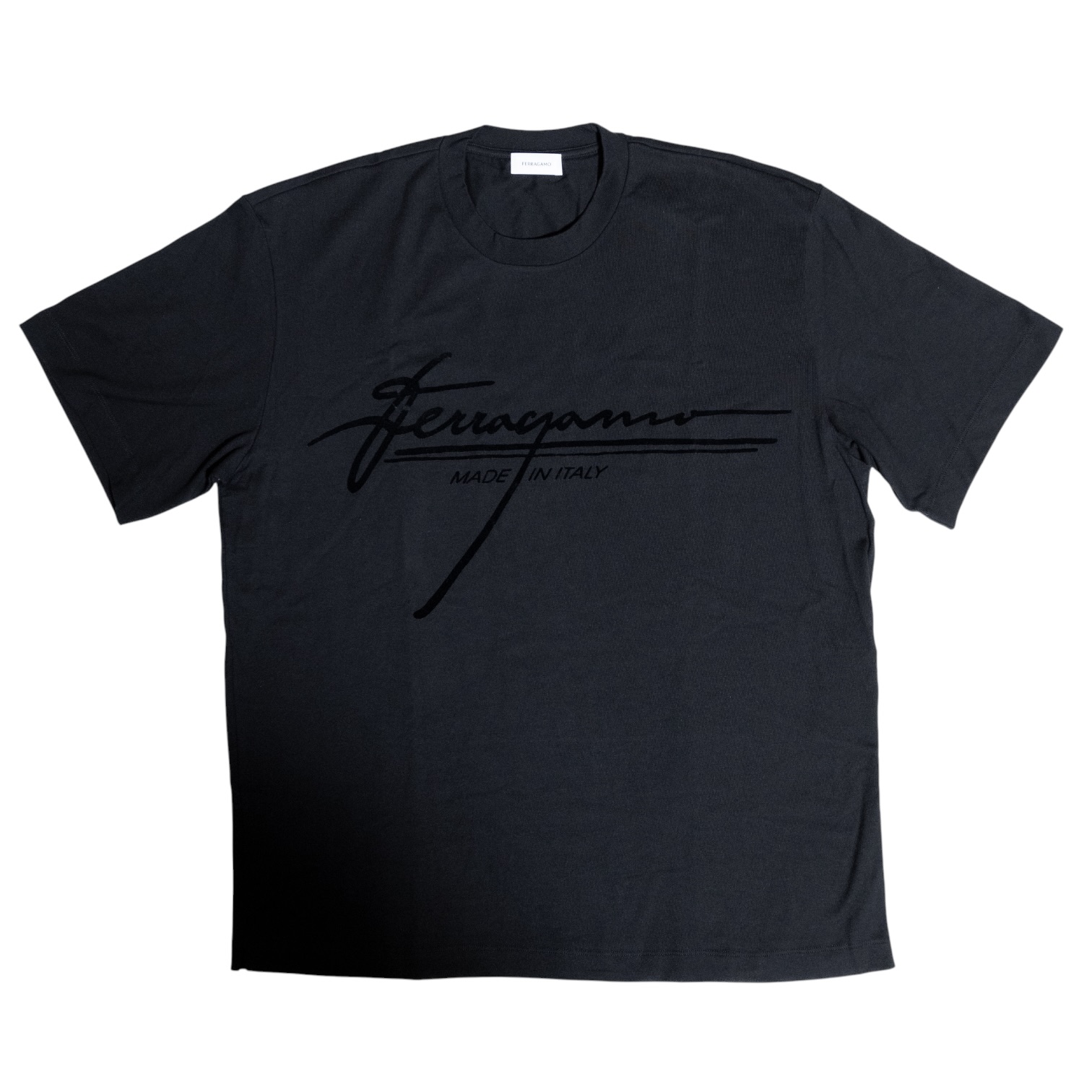 Playera Ferragamo "Script Signature" Black Luxury Tee