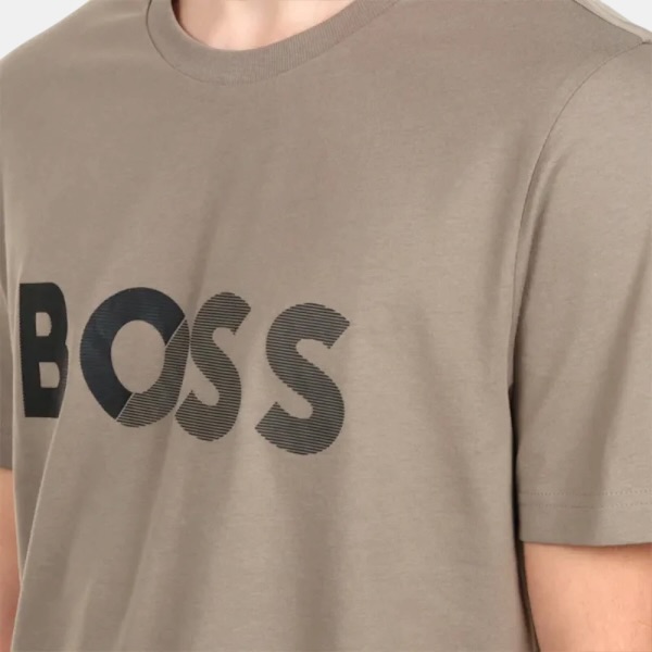 Playera BOSS Logo Gradient - Taupe Premium - Imagen 2